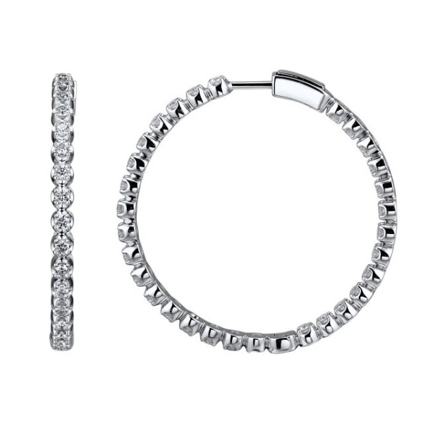 Gold Earrings with Diamond