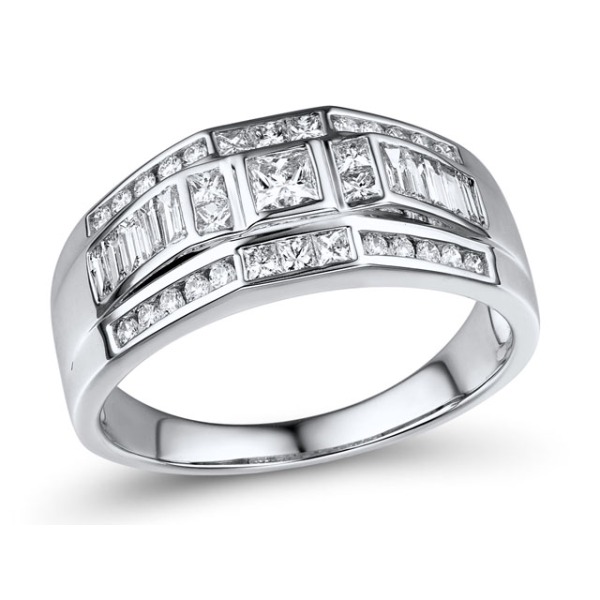 Gold Mens Ring with Diamond