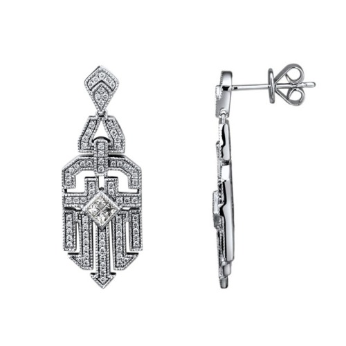 Gold Earrings with Diamond