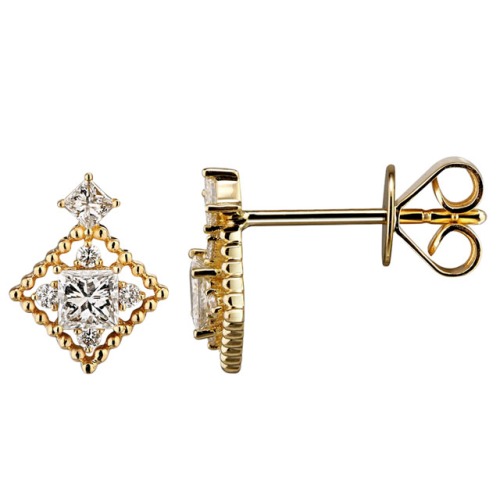Gold Earrings with Diamond
