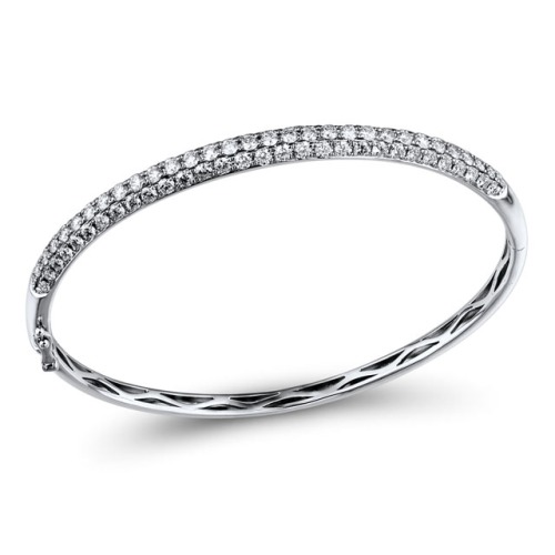 Gold Bangle with Diamond