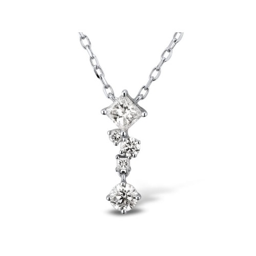 Gold Necklace with Diamond