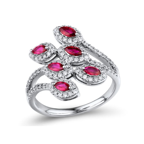 Gold Ring with Ruby and Diamond